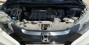 Honda Vezel 2016 White