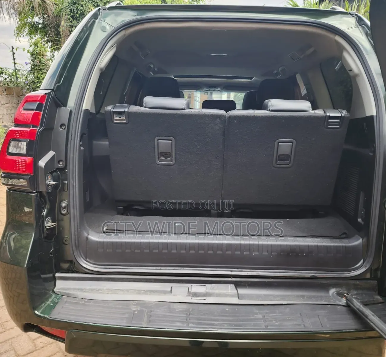 Toyota Land Cruiser Prado 2012 Green
