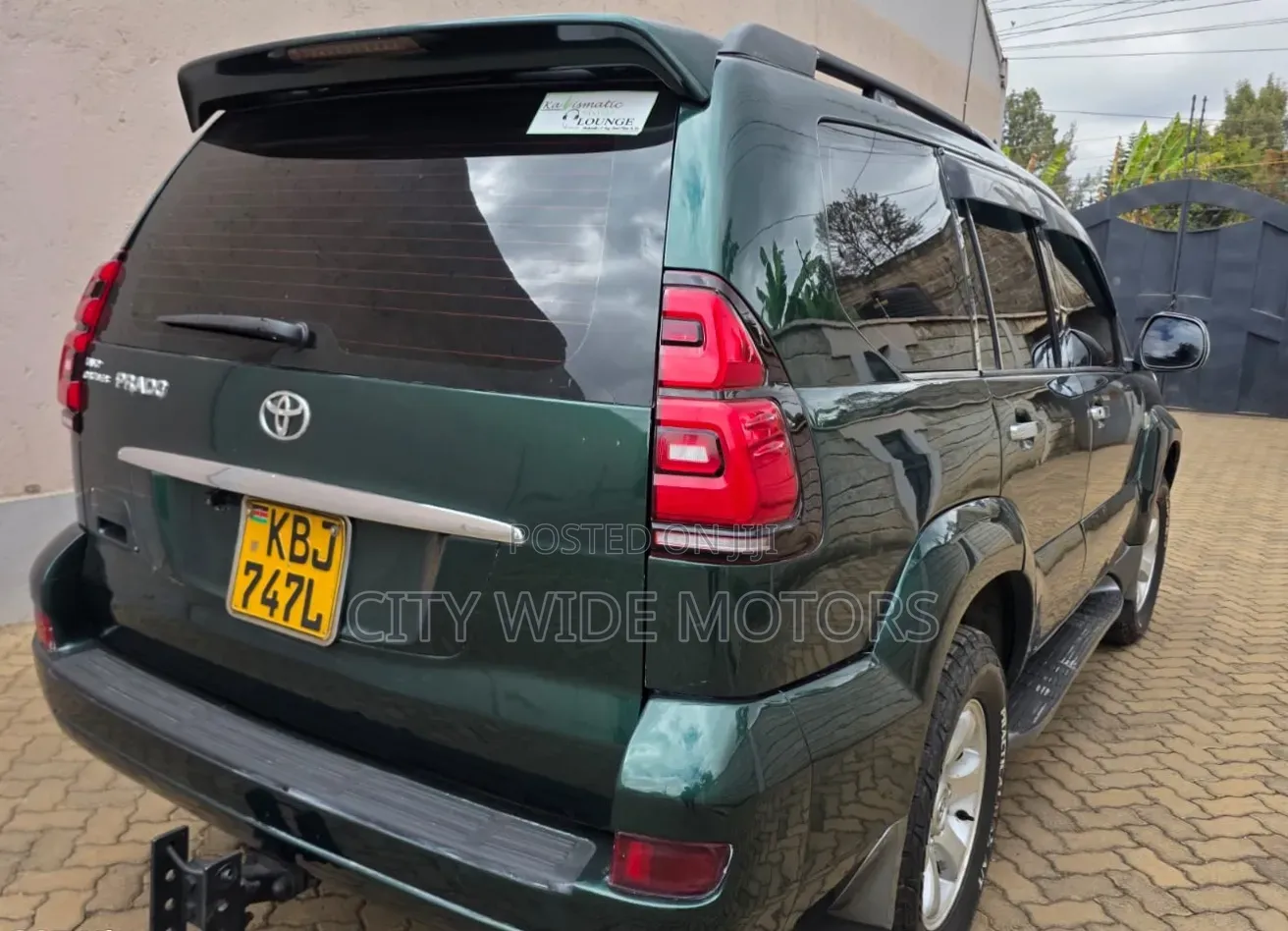 Toyota Land Cruiser Prado 2004 Green