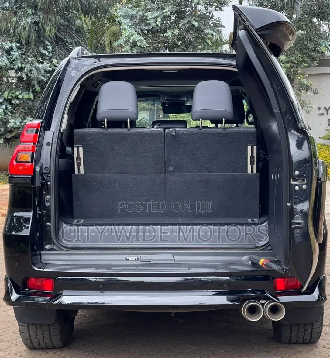 Toyota Land Cruiser Prado 2018 Black