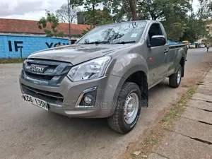 Isuzu D-MAX 2021 Brown