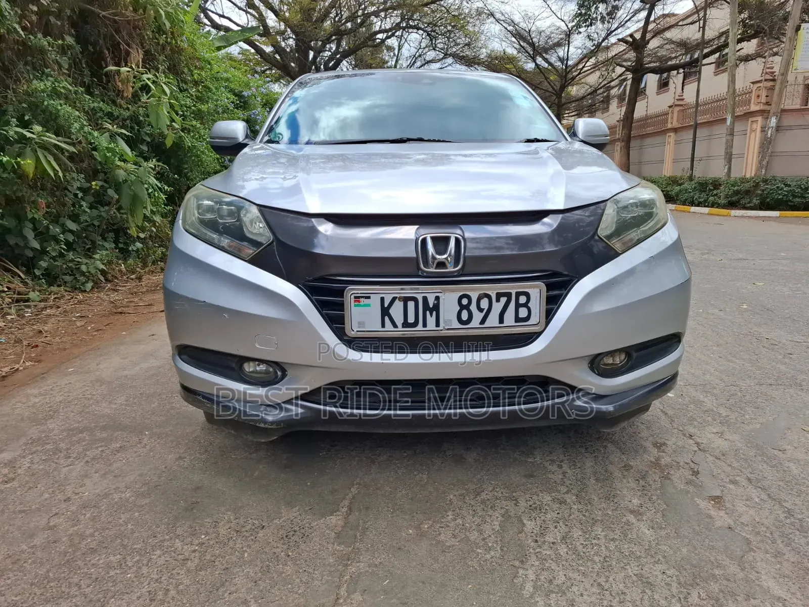 Honda Vezel 1.5 Hybrid 2WD 2016 Silver