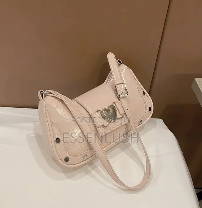 Trendy Y2K Heart Buckle Shoulder Bag - Studded Handbag