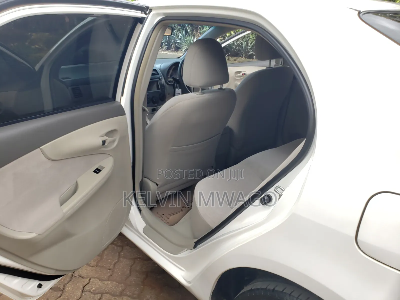Toyota Axio 2009 White