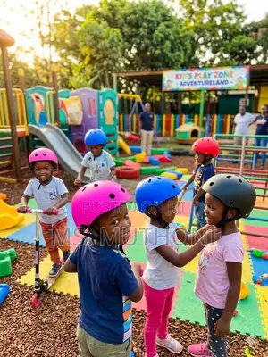Pop of Color Adjustable Kids' Safety Gear Now.