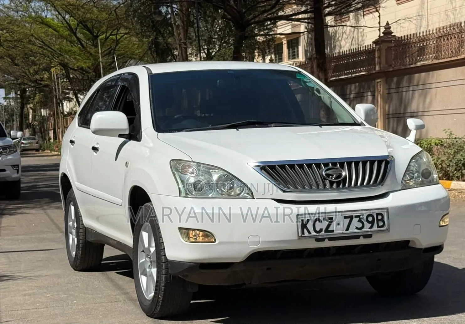 Toyota Harrier 2012 White