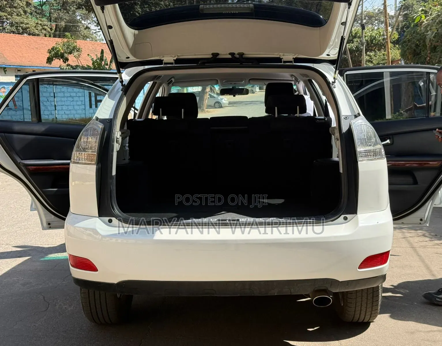Toyota Harrier 2012 White
