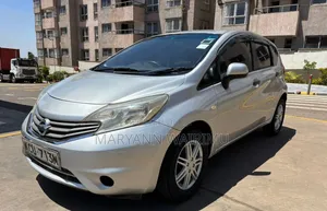 Nissan Note 2012 Silver