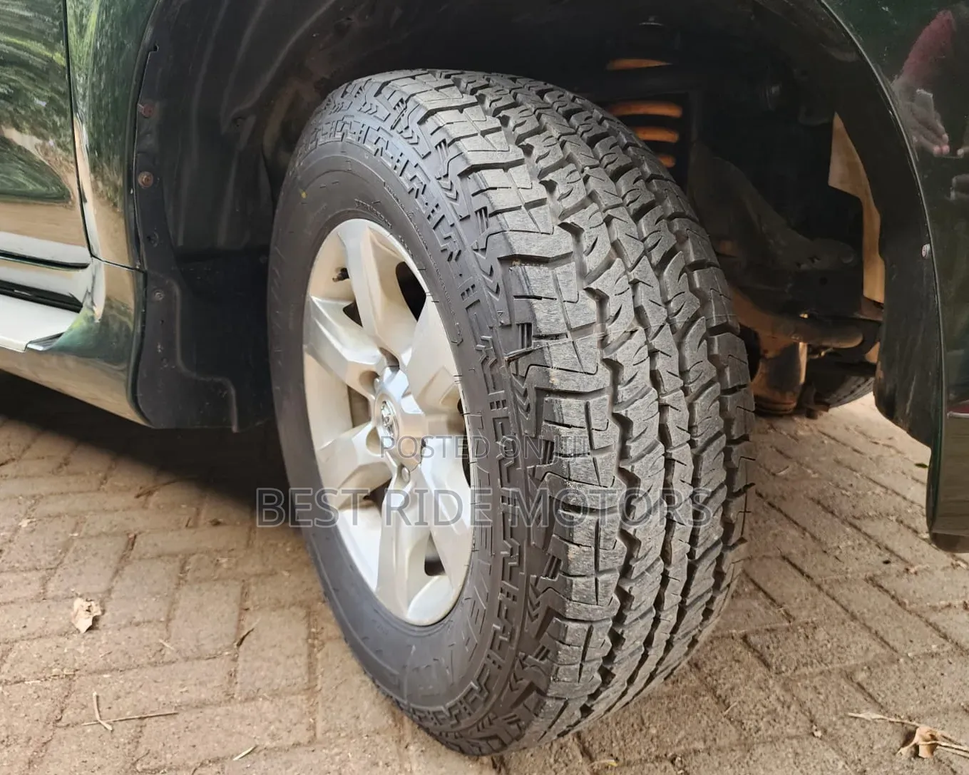 Toyota Land Cruiser Prado 3.0 D-4D (190 Hp) 7 seats 2014 Green