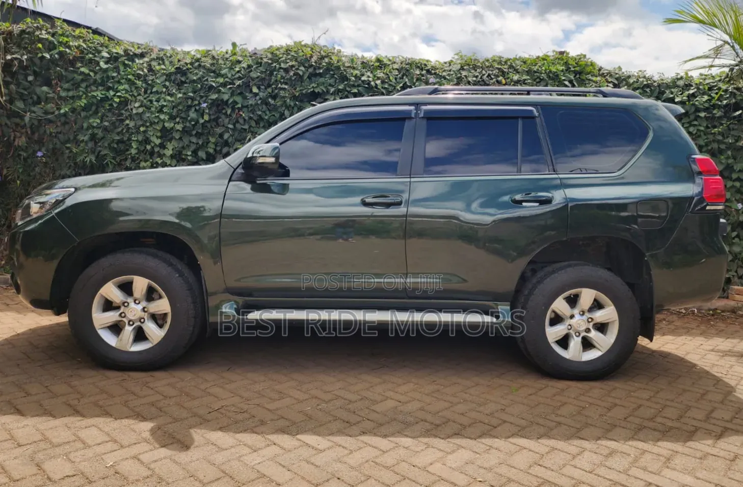 Toyota Land Cruiser Prado 3.0 D-4D (190 Hp) 7 seats 2014 Green