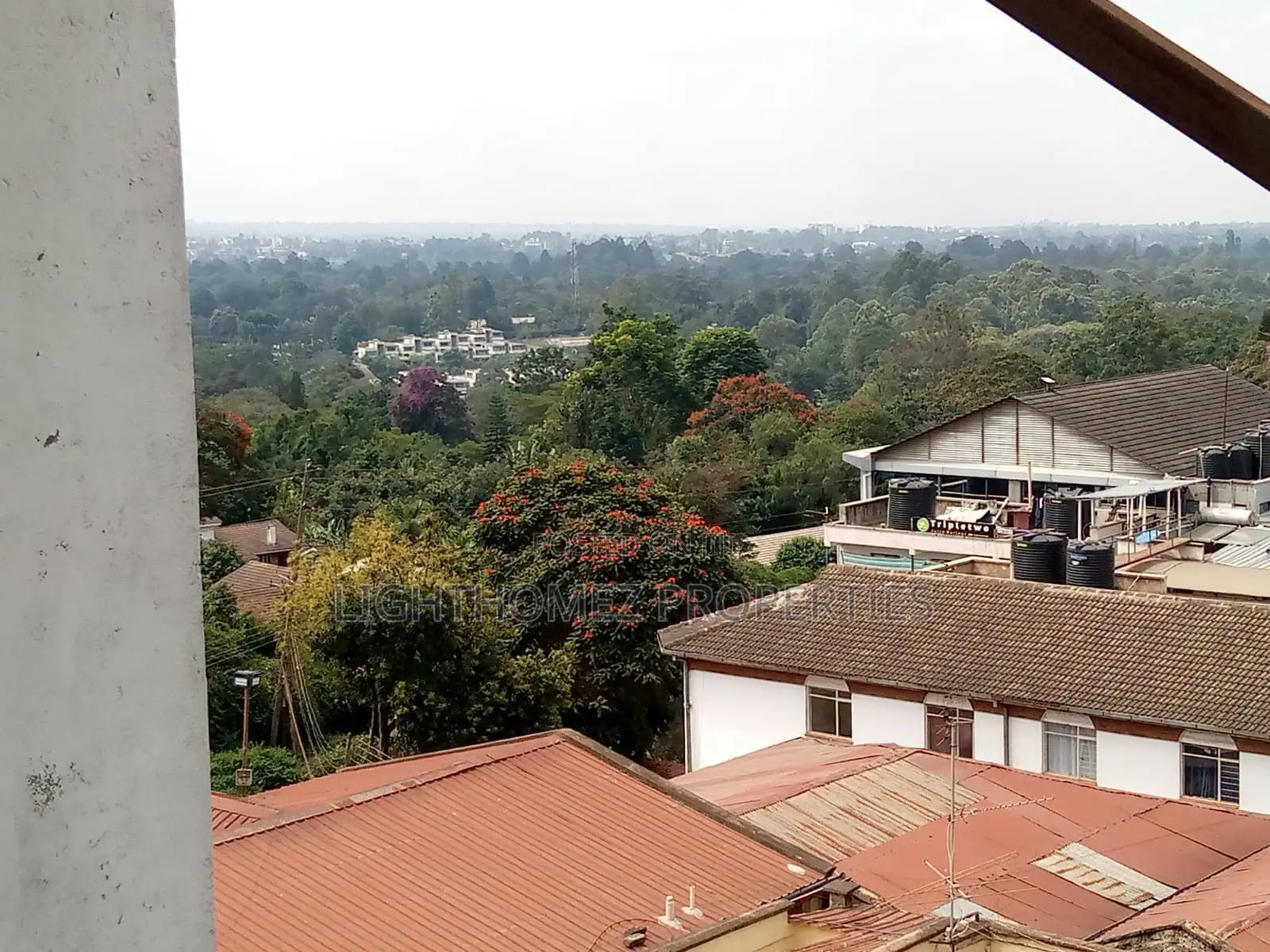 2bdrm Apartment in Loresho Off Waiyaki for rent