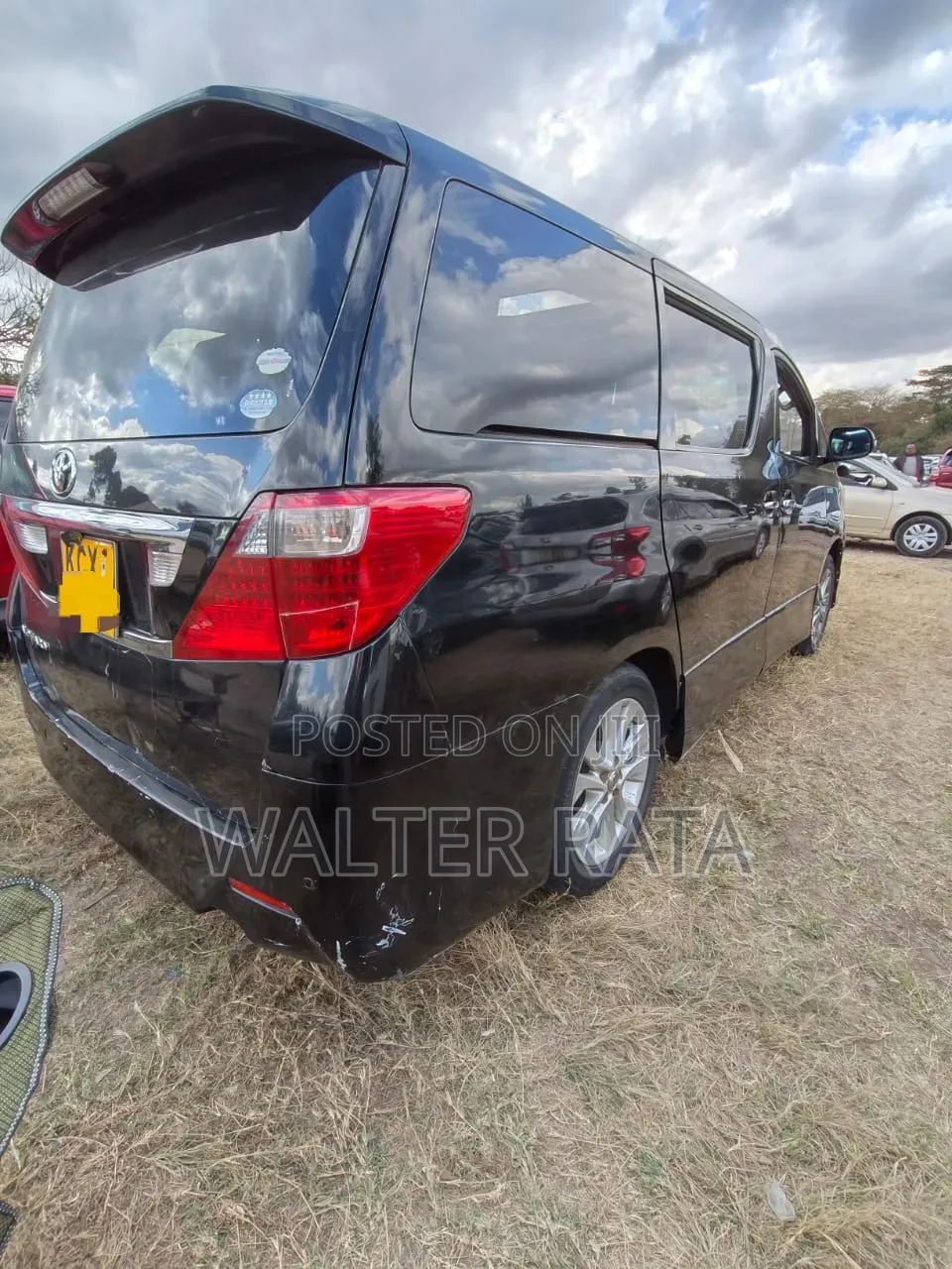 Toyota Alphard 2011 Black