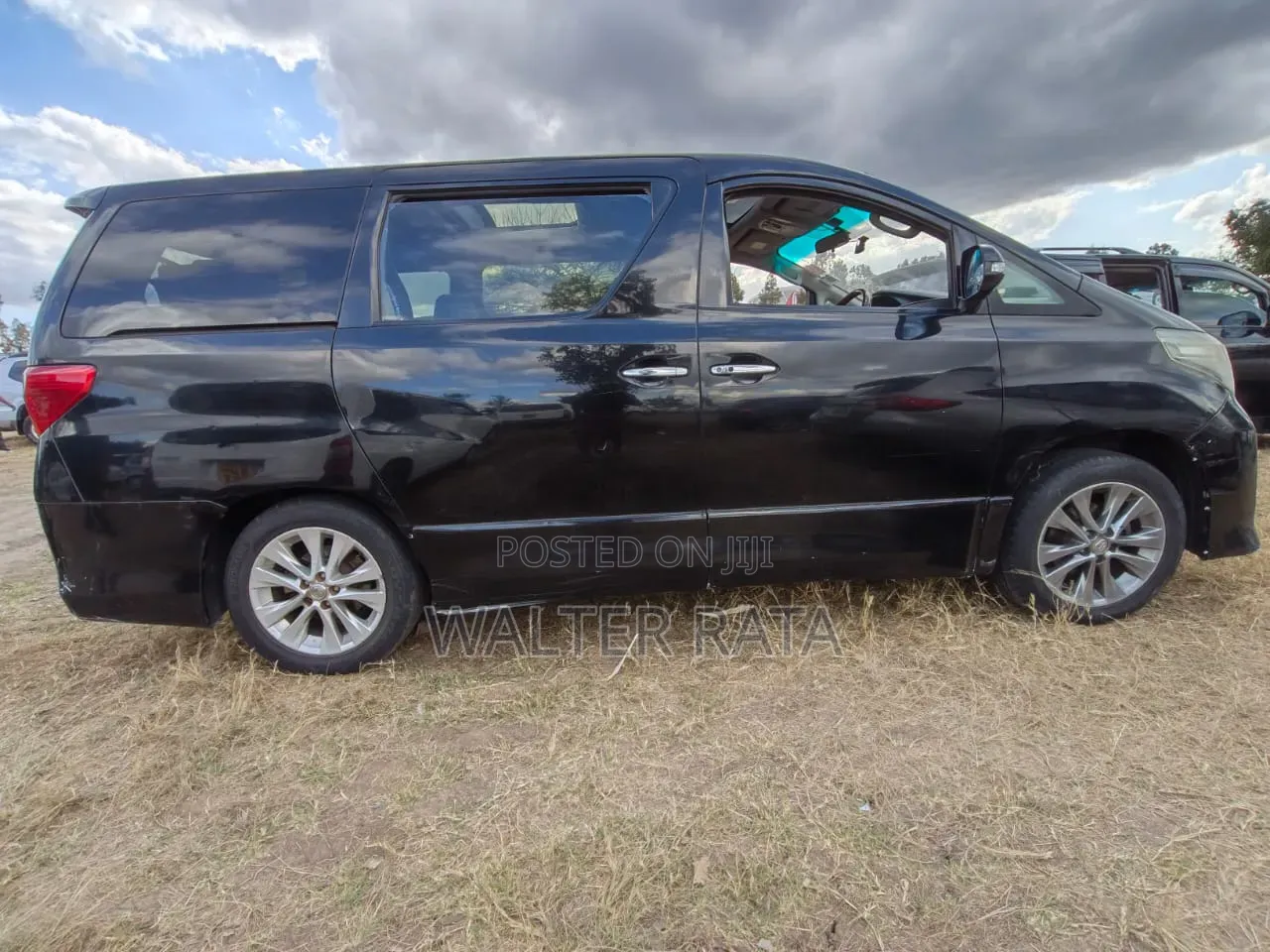 Toyota Alphard 2011 Black