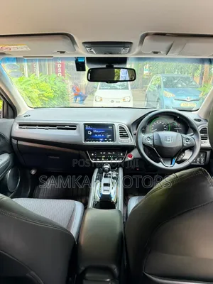 Honda Vezel 2020 Black