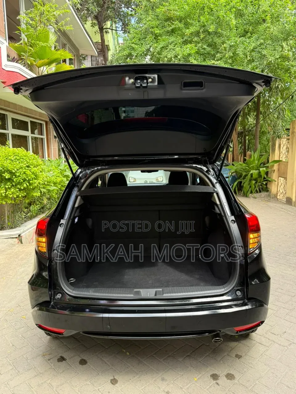 Honda Vezel 2020 Black