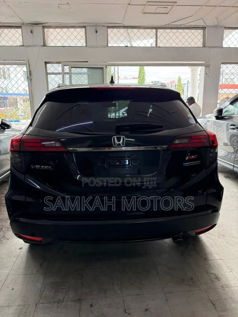 Honda Vezel 2020 Black