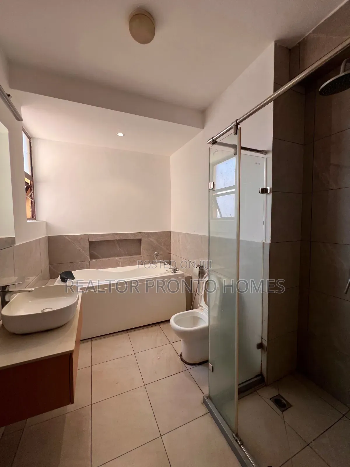 3bdrm Apartment in Kileleshwa for rent