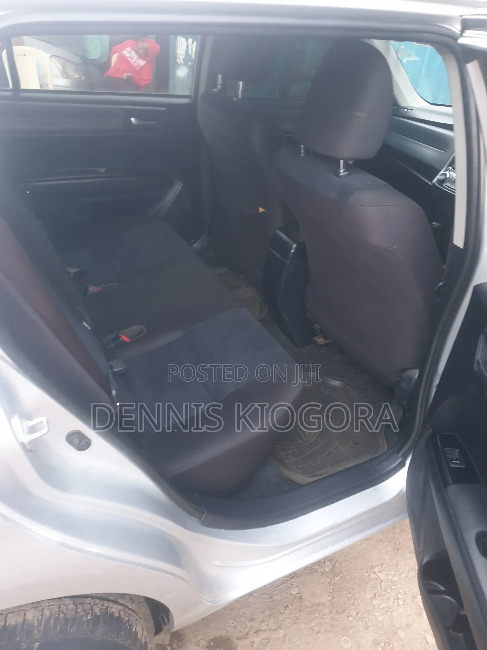 Toyota Corolla Fielder 1.5 Petrol FWD 2014 Silver