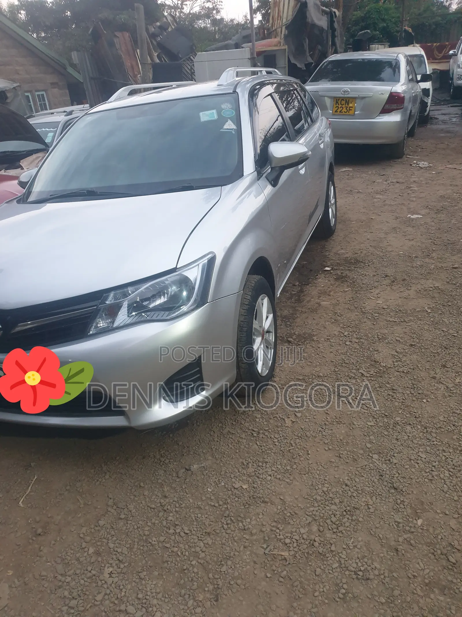 Toyota Corolla Fielder 1.5 Petrol FWD 2014 Silver