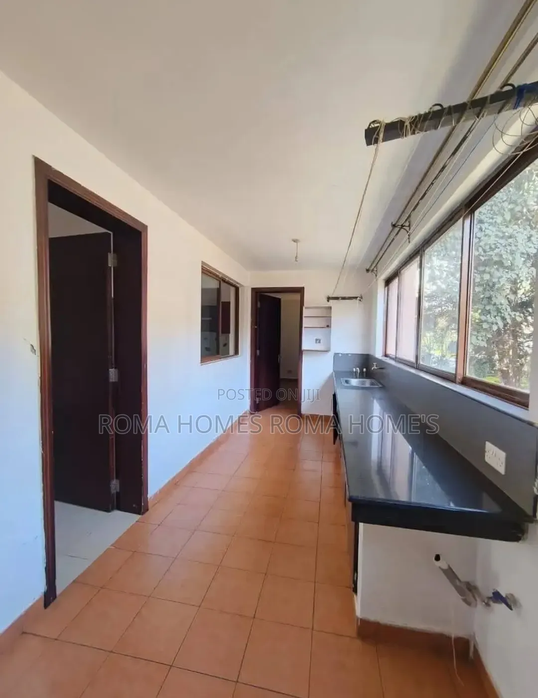 4bdrm Apartment in Riara, Valley Arcade for rent