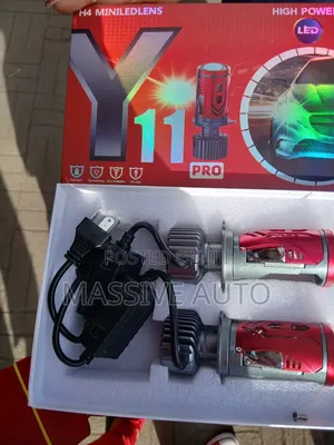 New Y11 Mini Projector/ Y11 Headligts Bulbs Led Projector