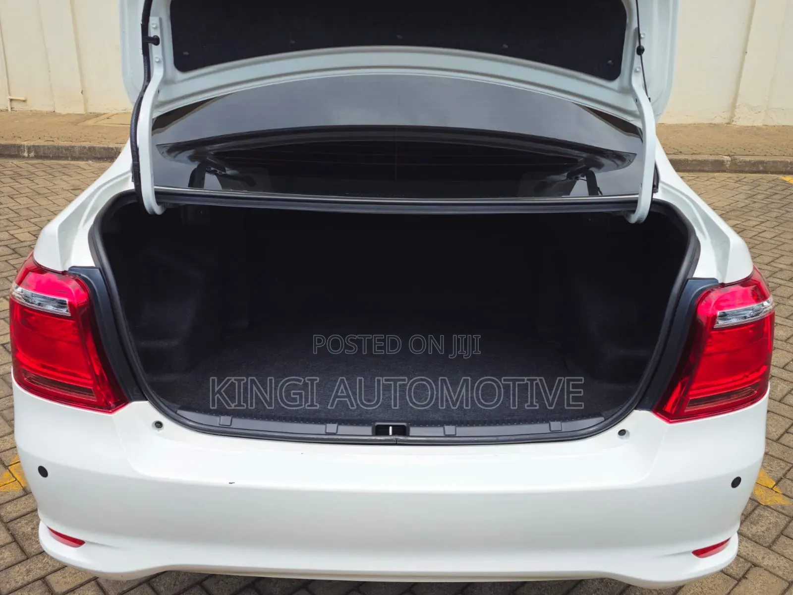 Toyota Axio 2017 White