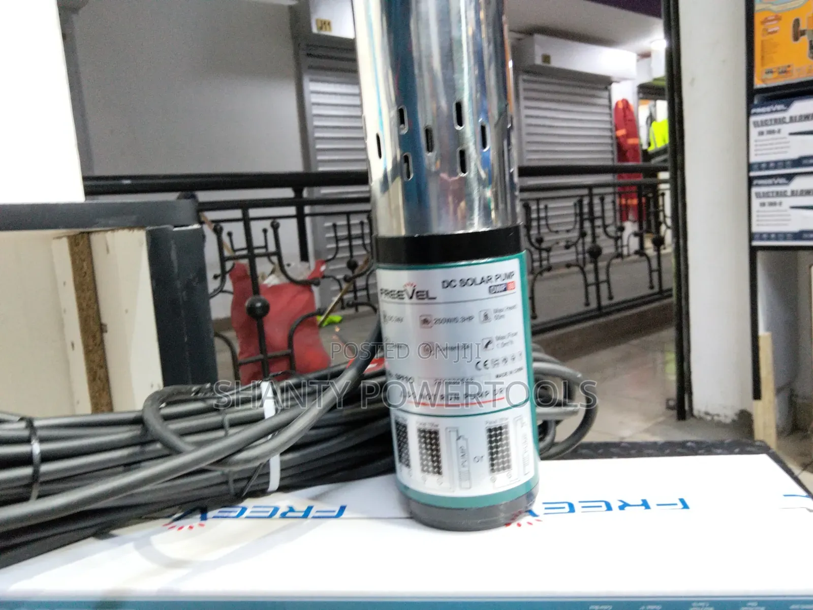 Freevel DC Solar Pump 0.3hp/50m Head