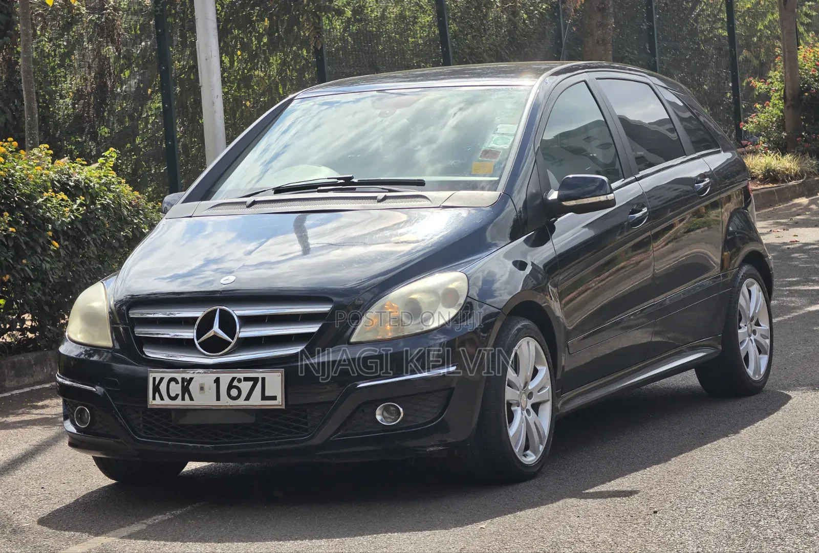 Mercedes-Benz B-Class 2009 Black