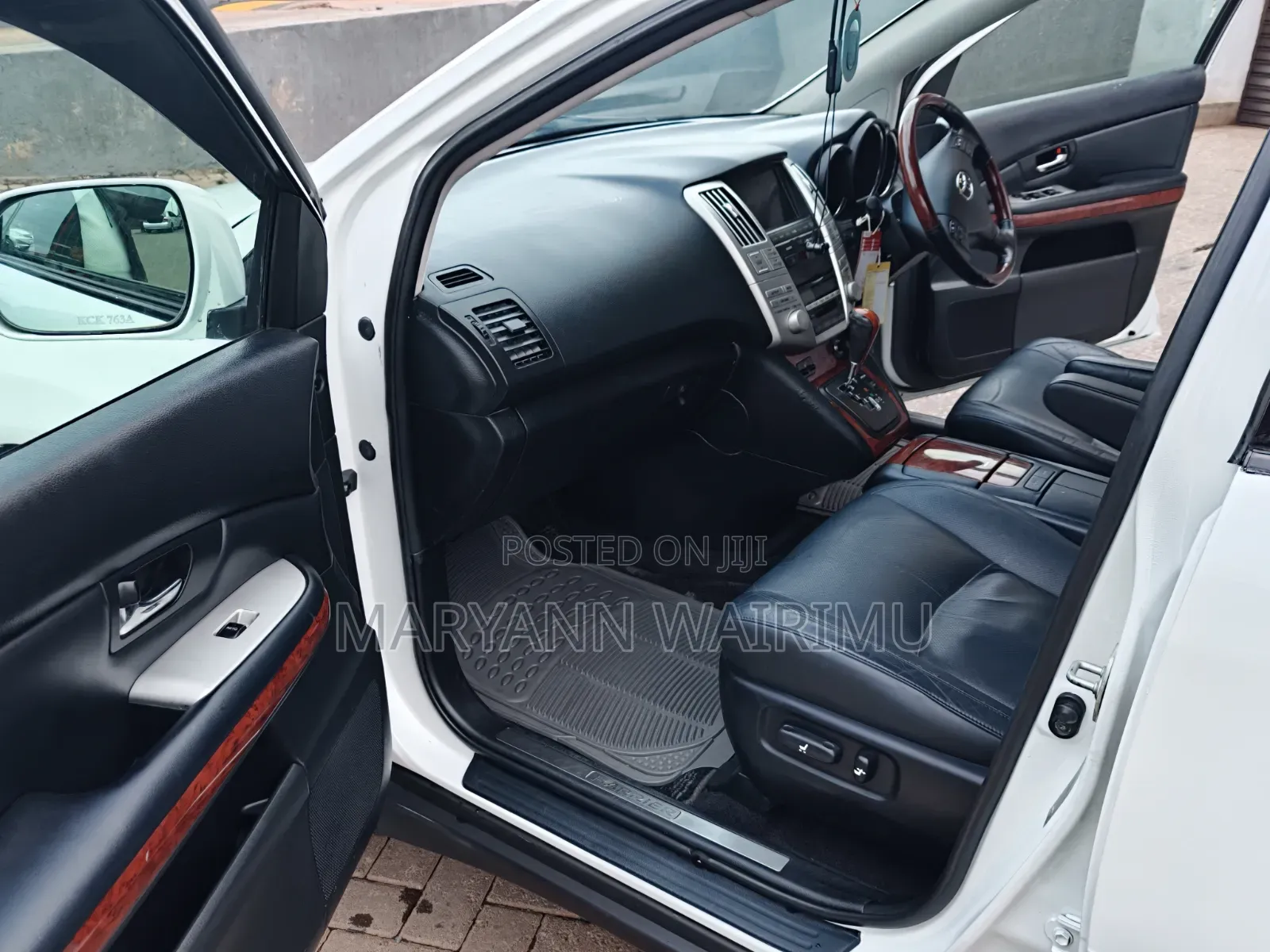 Toyota Harrier 2010 White