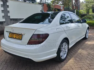 Mercedes-Benz C200 2008 White
