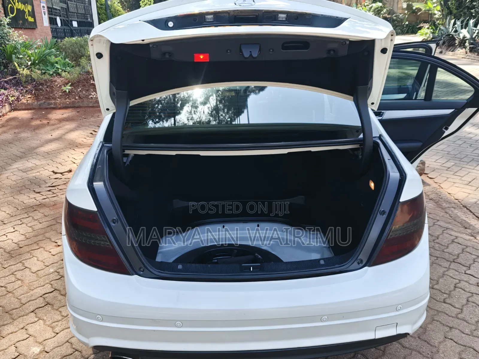 Mercedes-Benz C200 2008 White