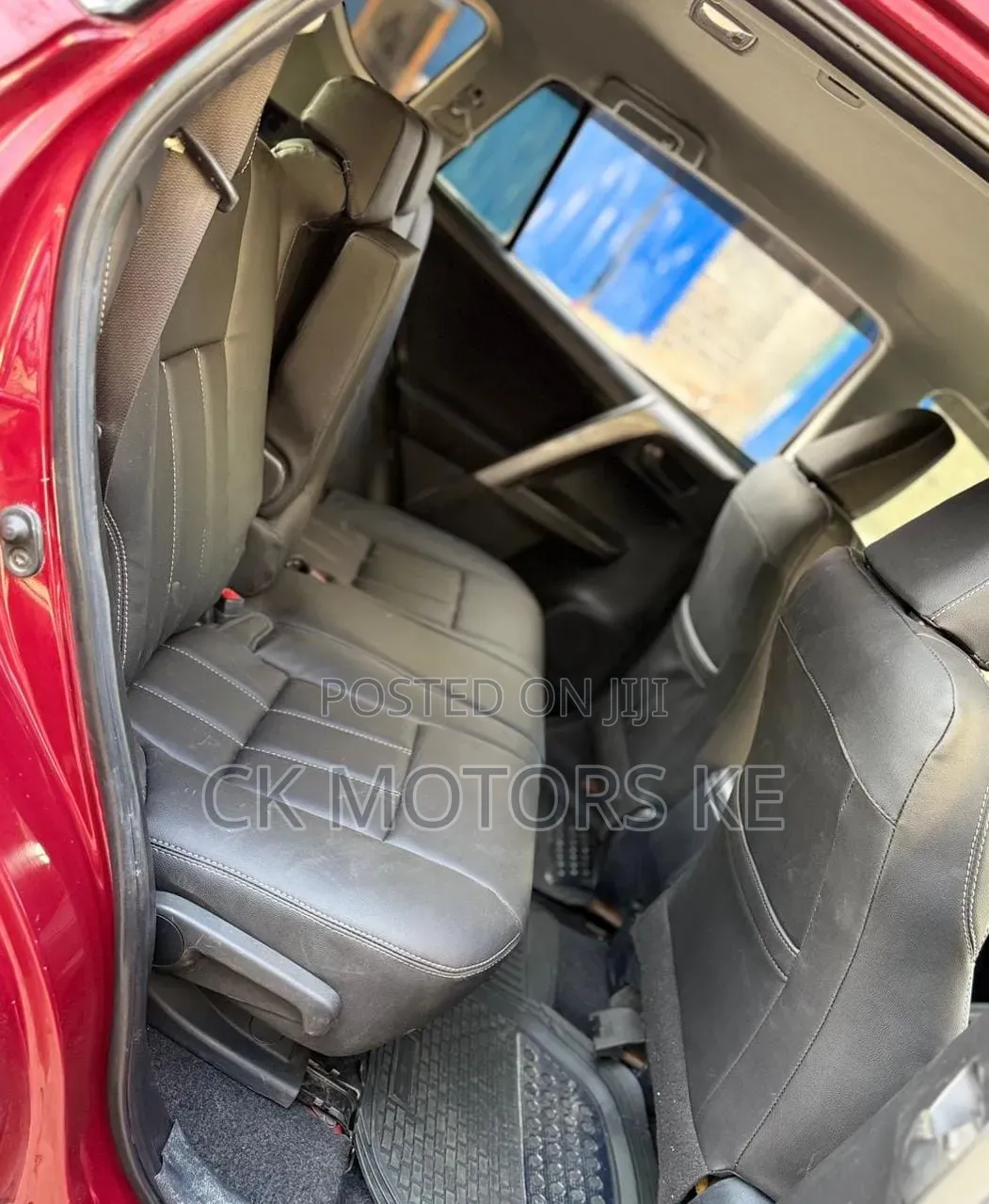 Toyota RAV4 2018 Red