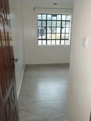 3bdrm Bungalow in Summer Green Estate, Kenyatta Road / Theta  for rent