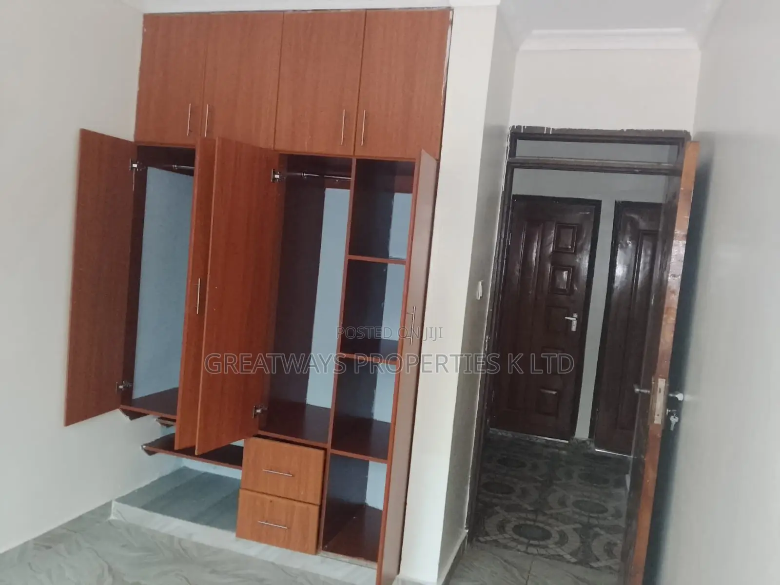 3bdrm Bungalow in Summer Green Estate, Kenyatta Road / Theta  for rent