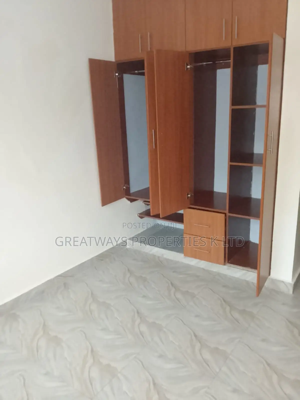 3bdrm Bungalow in Summer Green Estate, Kenyatta Road / Theta  for rent