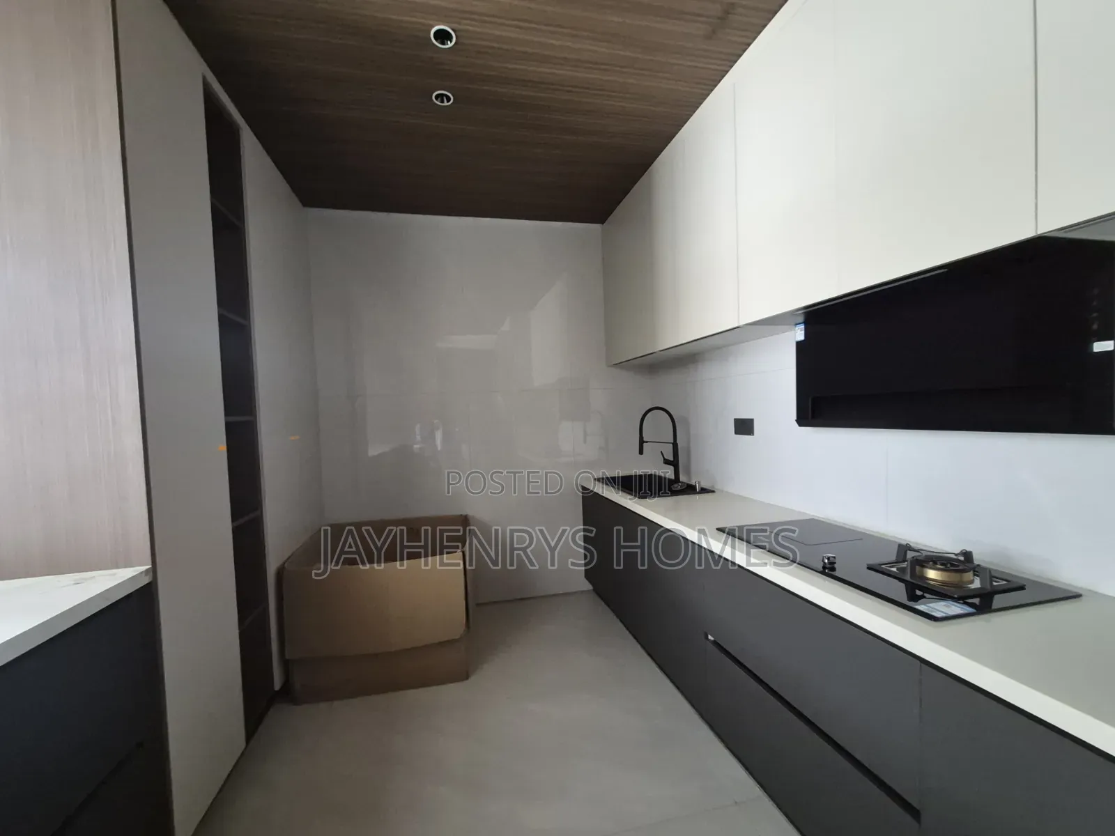 5bdrm House in Muthangari for sale