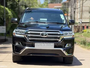 Toyota Land Cruiser 2011 Burgundy