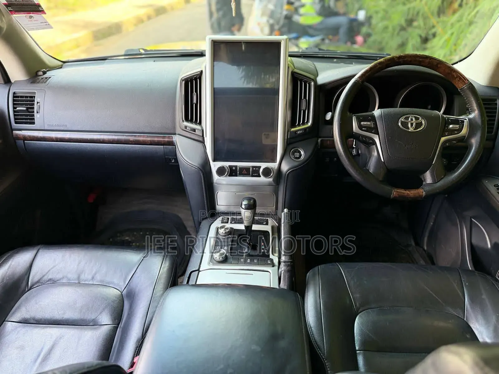 Toyota Land Cruiser 2011 Burgundy