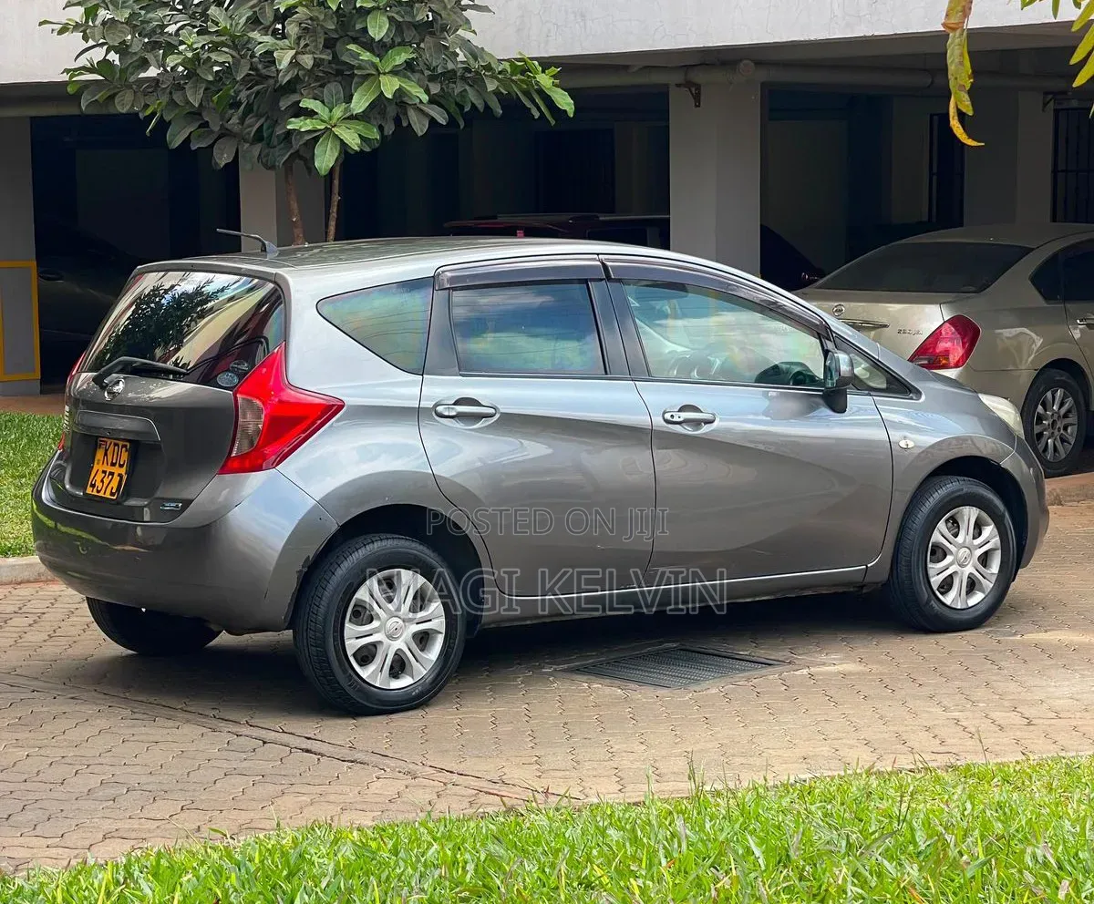 Nissan Note 2013 Gray