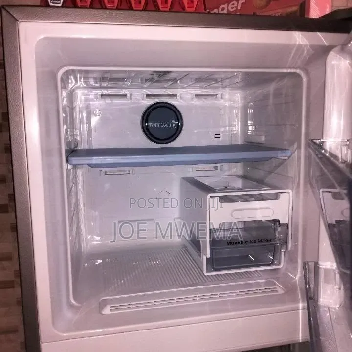 Samsung Refrigerator 322L(RT40K5552S8)