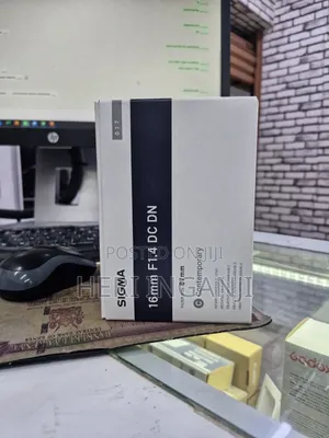 Sigma  for Sony 16mm F1..4mm Dc