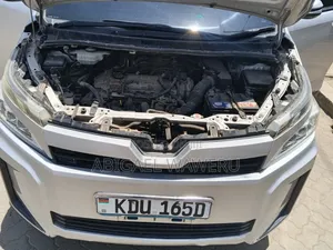 Toyota Voxy 2019 Silver
