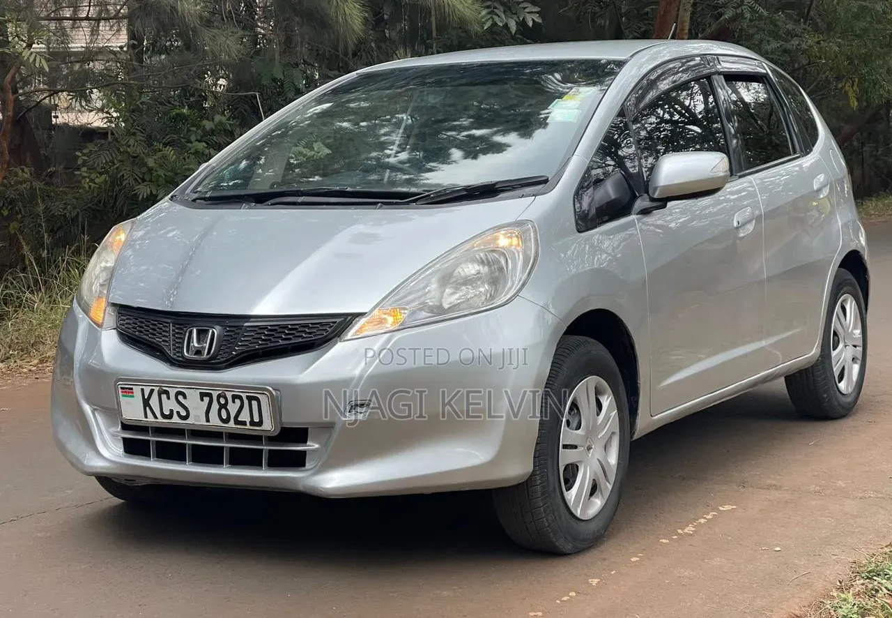 Honda Fit 2011 Silver