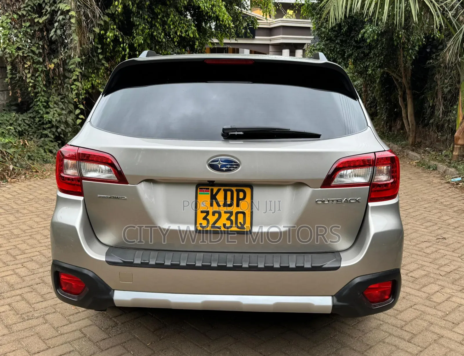 Subaru Outback 2015 Gold