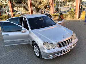 Mercedes-Benz C180 2006 Silver