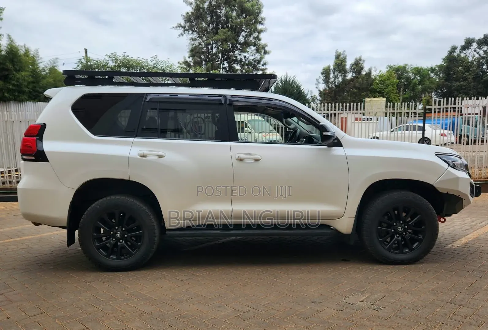 Toyota Land Cruiser Prado 2.8 2021 White