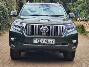 Toyota Land Cruiser Prado 2014 Green