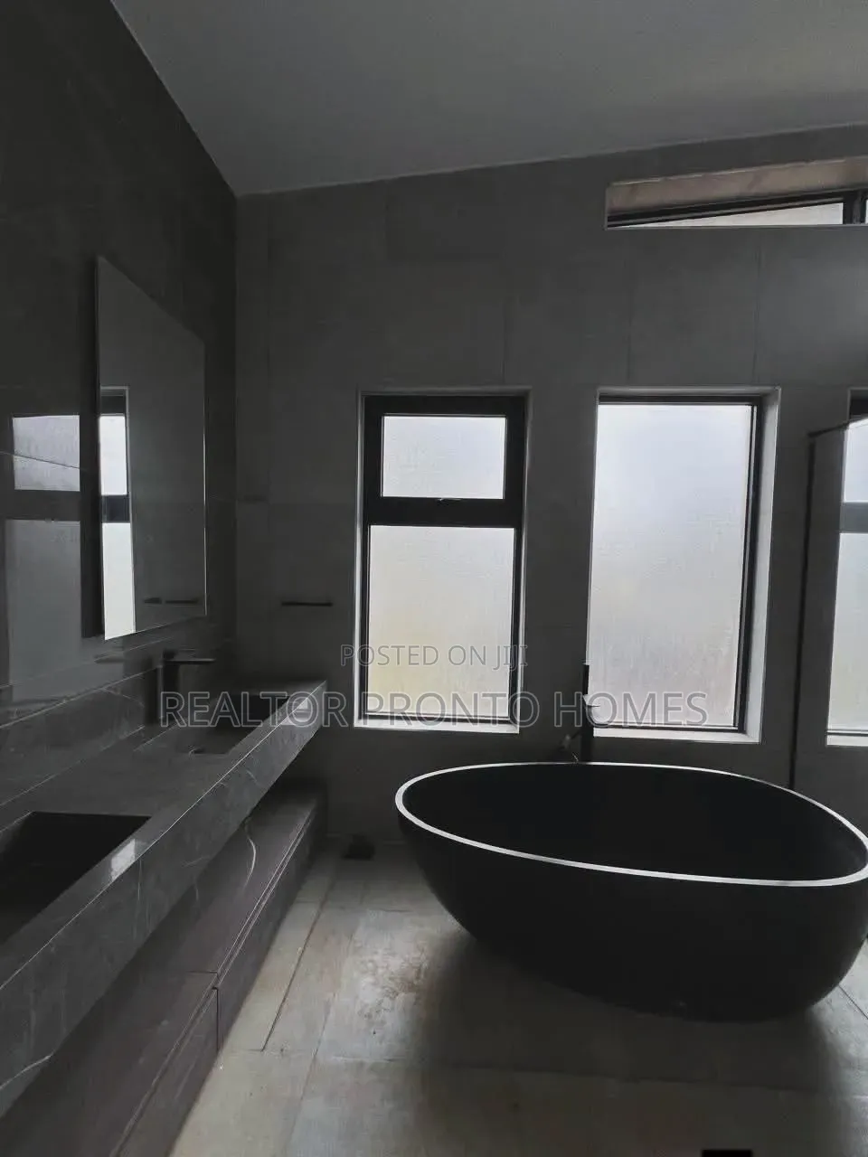 5bdrm Villa in Runda for rent