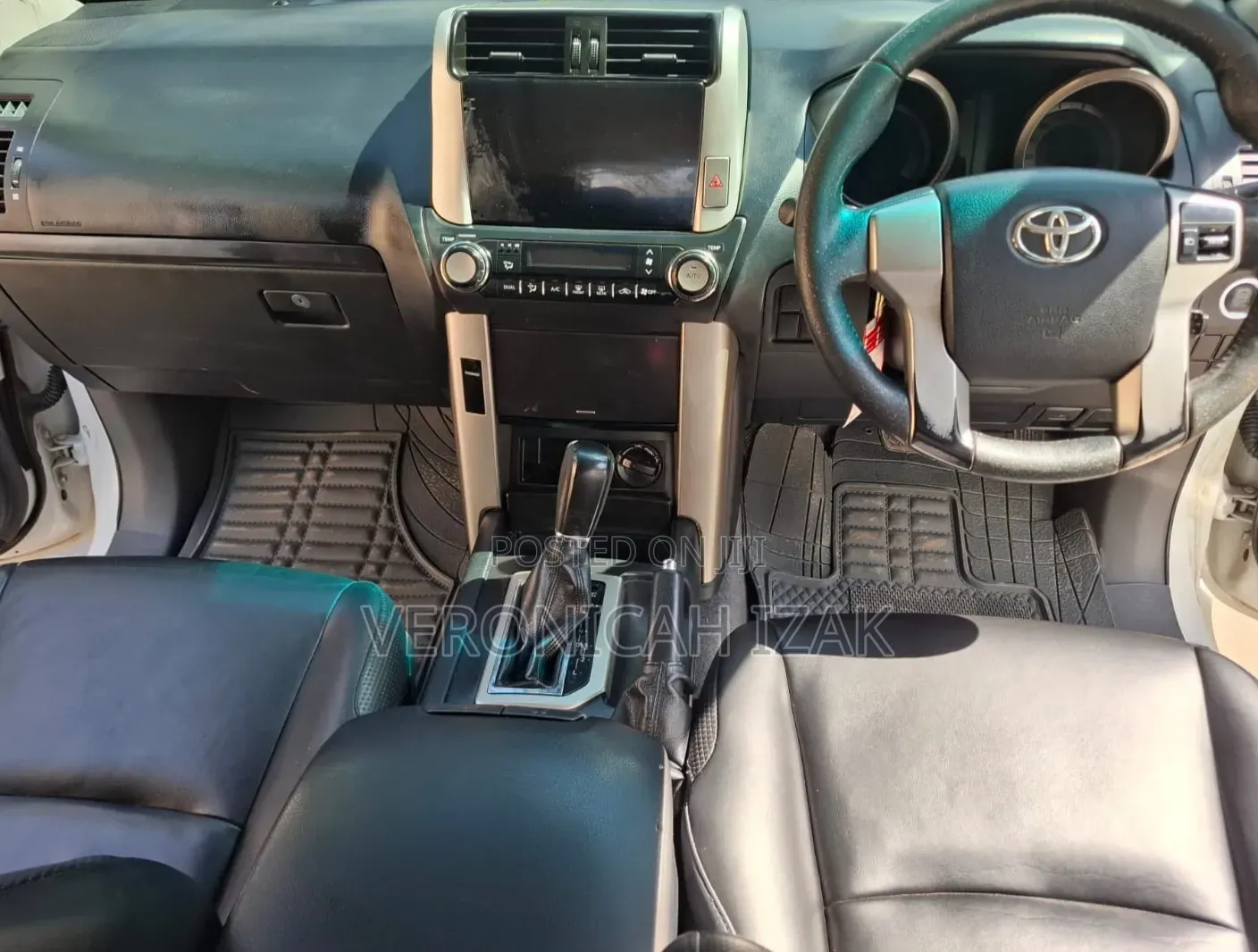 Toyota Land Cruiser Prado 2011 White