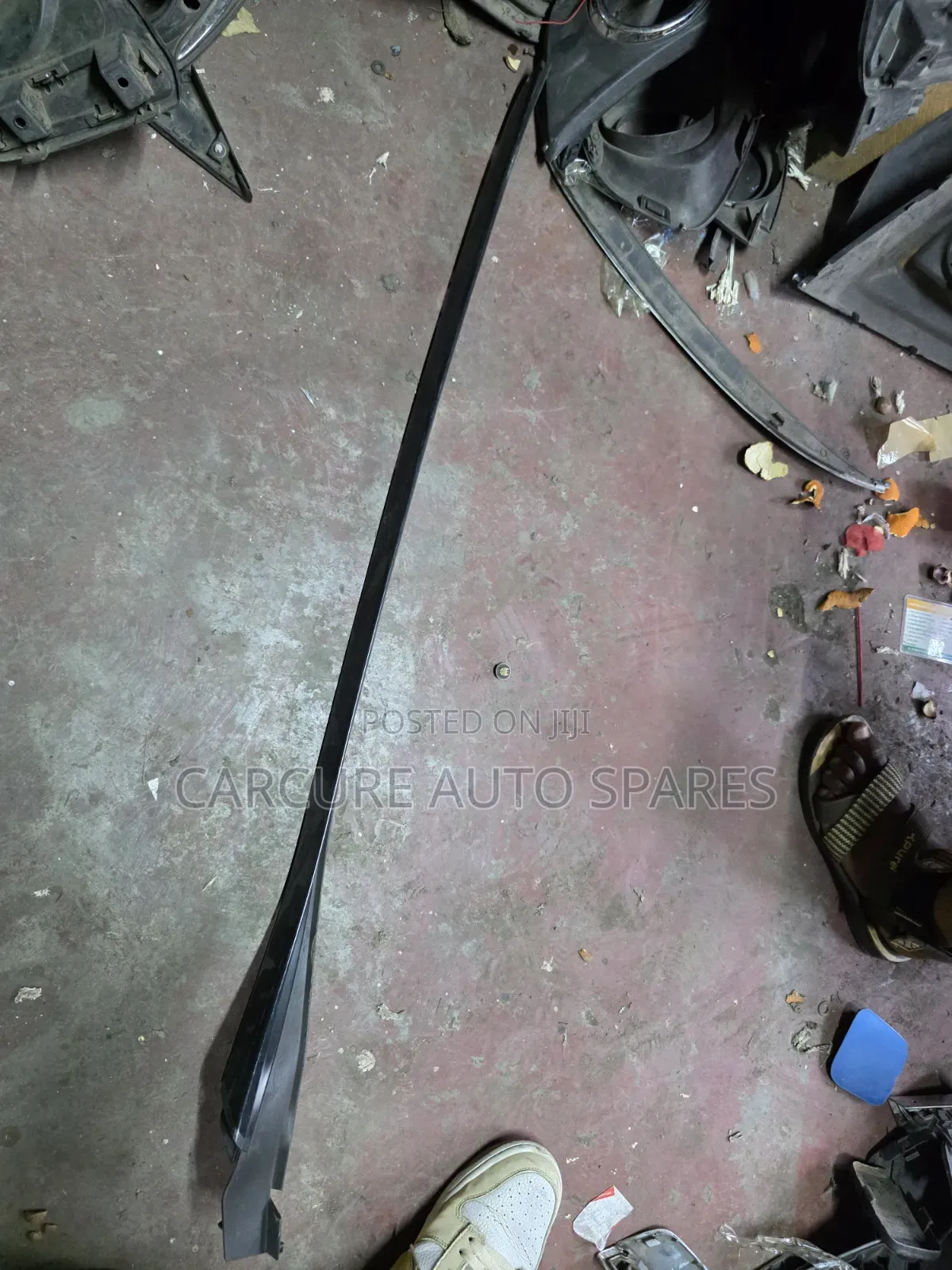 Lexus Nx200t Windscreen Moulding
